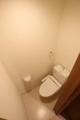 【トイレ】 | サンアーク北野田 | ウォシュレットは必需品ですよね！