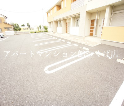 【駐車場】 | ノートル・レ―ヴI
