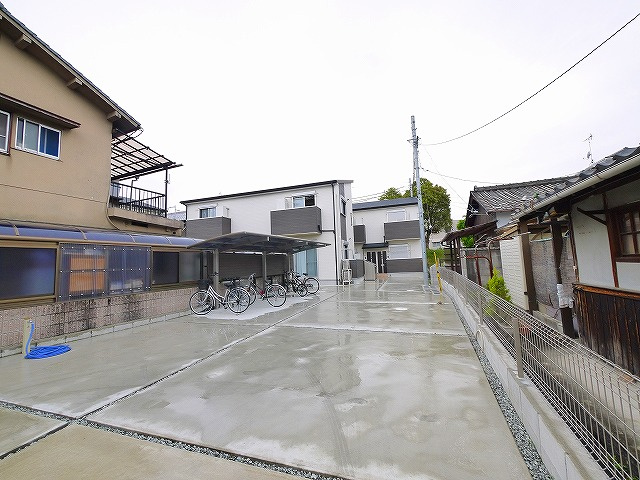 サンライズ尼ヶ辻P-1の駐車場|駐車場です