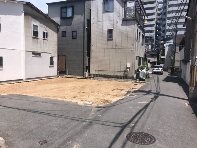 サガミ・タウン大野１丁目の前面道路含む現地写真