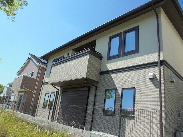 三田市ゆりのき台４丁目　中古戸建の外観