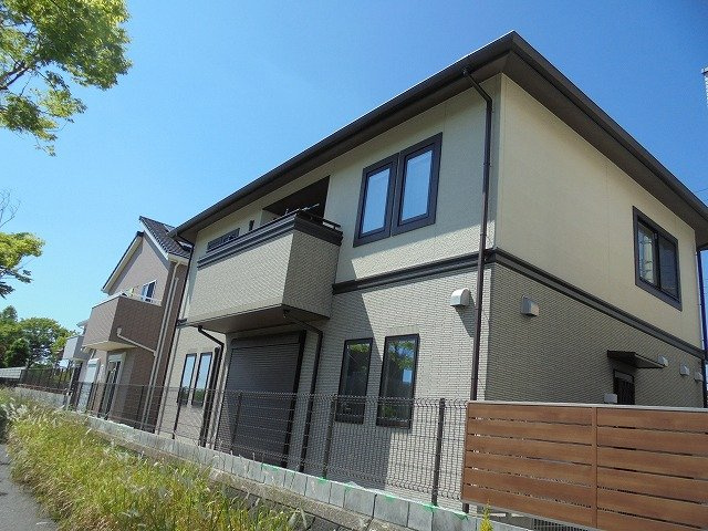 三田市ゆりのき台４丁目　中古戸建の外観