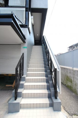 【エントランス】 | マンション白水 | エントランスです
