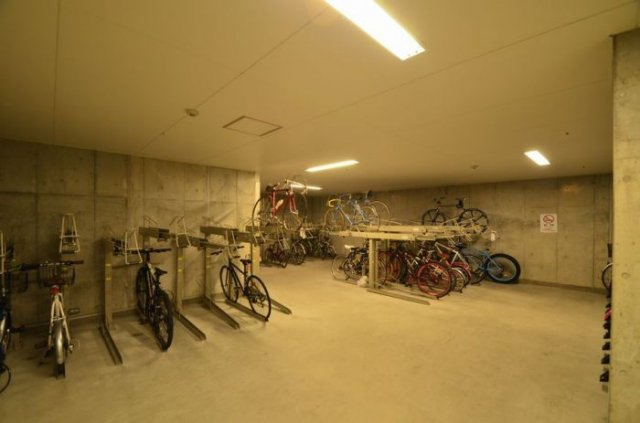 天神プレイスウエストのその他共用部分|屋内駐輪場
