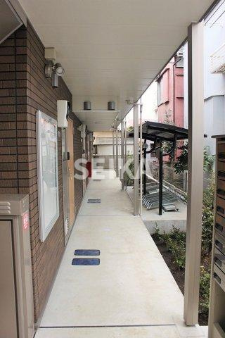 【エントランス】 | トレ　ラディーチェ