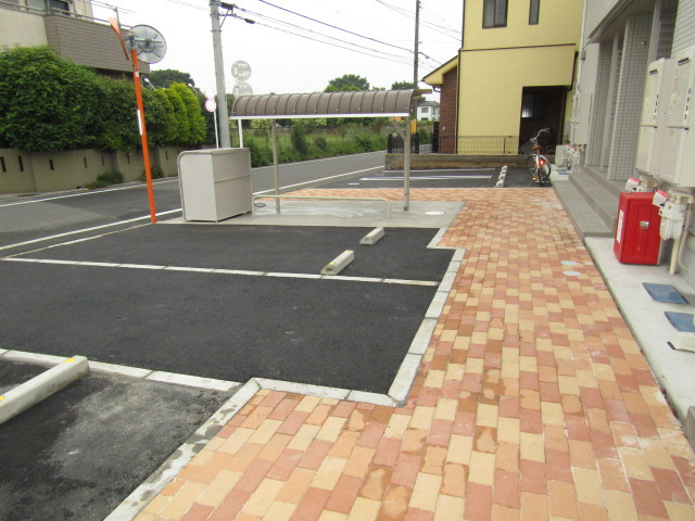【駐車場】 | エスプロ | 駐車場・駐輪場・ゴミＢＯＸ
