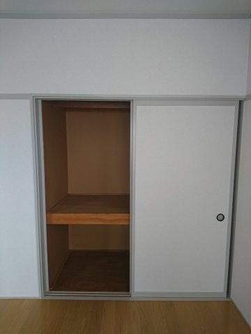 サバービアヨシヨ Ａの収納|押入れタイプ