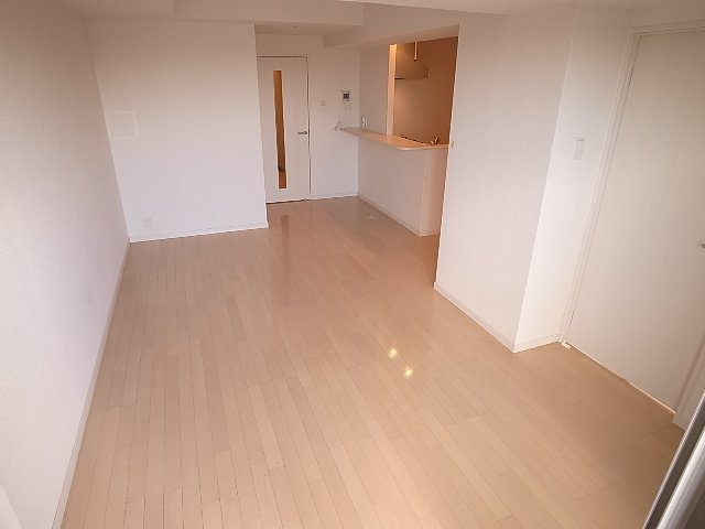 Ｓ－ＦＯＲＴ警固タワー