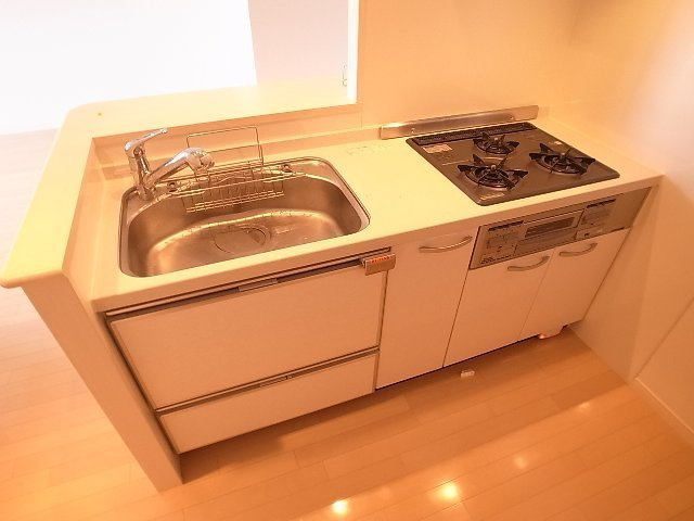 Ｓ－ＦＯＲＴ警固タワーのキッチン