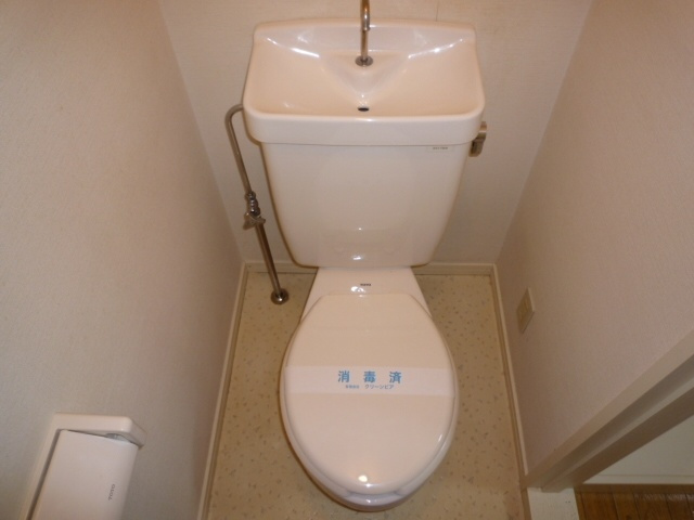 メゾンジュネスのトイレ|バス・トイレ別