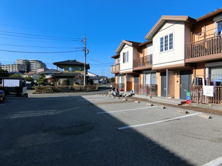 【駐車場】