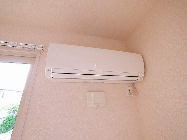 calme villageさいおんじの設備|エアコン