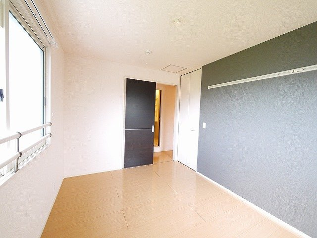 calme villageさいおんじの洋室|コンパクトで使いやすい洋室です