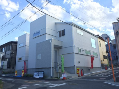 【前面道路含む現地写真】 | 上尾市緑丘 新築デザイナーズ住宅 | 前面道路含む現地写真です