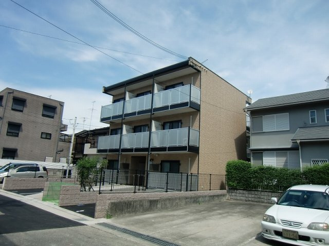 【外観】 | レオパレスターク