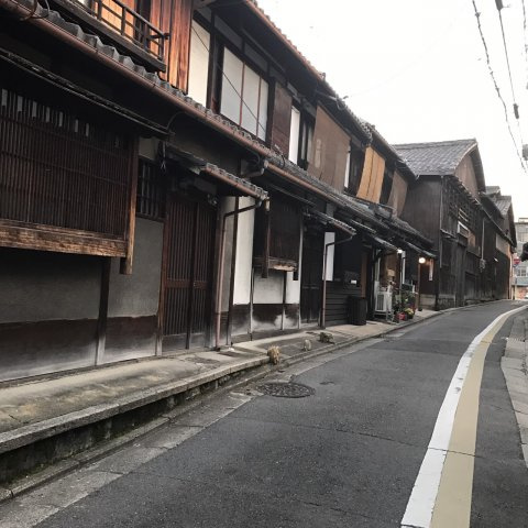 清水五条の外観