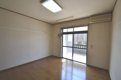 【居間・リビング】 | パークサイド城山Ｂ