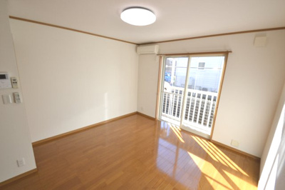 【洋室】 | チェレスタ