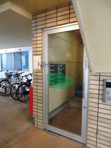 イルグラッツィア博多駅東2のエントランス