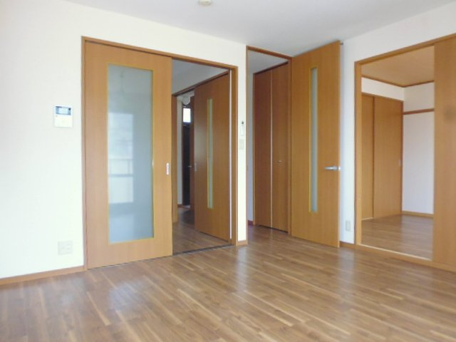 パピームＫの居間・リビング|洋室