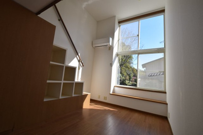 【居間・リビング】 | ロフティー　トウハウス