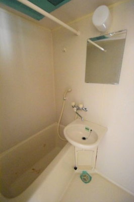 【浴室】 | ロフティー　トウハウス