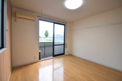 【居間・リビング】 | ディアス元町Ｄ