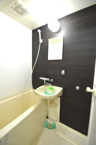 【浴室】 | ガーデンクレスト