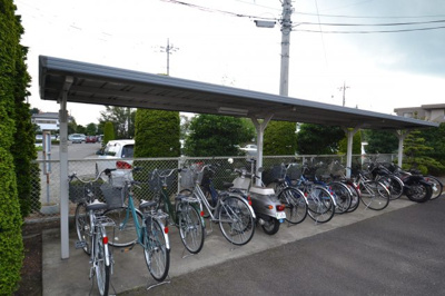 【駐車場】 | ガーデンクレスト