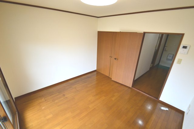 【居間・リビング】 | ガーデンクレスト