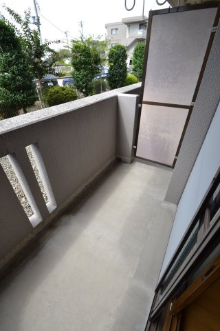 【バルコニー】 | ガーデンクレスト