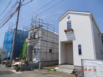 【前面道路含む現地写真】 | さいたま市緑区三室　 新築デザイン住宅全3棟　残1棟 | 前面道路含む現地写真です