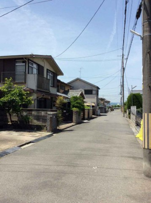 【前面道路含む現地写真】 | 宇治市伊勢田町新中ノ荒　注文建築　建築条件なし　土地