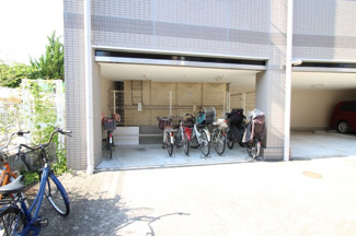 【その他共用部分】 | ☆屋根付き駐輪場☆