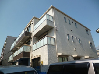 【外観】 | 複数沿線利用可能な「日吉」駅まで徒歩圏内！スーパーやコンビニも近くて便利な住環境です☆