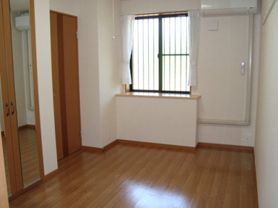 【寝室】 | クレメント駒木Ｃ