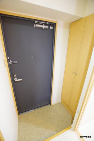 ソルレヴェンテ梅田　仲介手数料無料の玄関