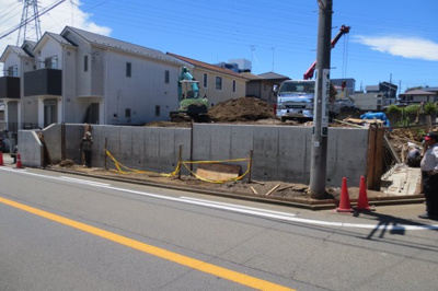 【展望】 | MLH石川２丁目４棟-NO.4【条件付売地（土地）】 | 陽当たり良好で、前面道路より高いためプライバシーも守れる住環境です☆湘南台までバスで１１分の湘南台駅圏内の分譲地です☆