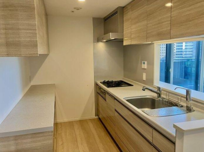 港区六本木３丁目の賃貸マンションのキッチン