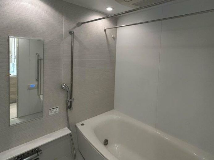 港区六本木３丁目の賃貸マンションの浴室