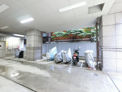 【その他共用部分】 | シティタワー横濱 | バイク置場