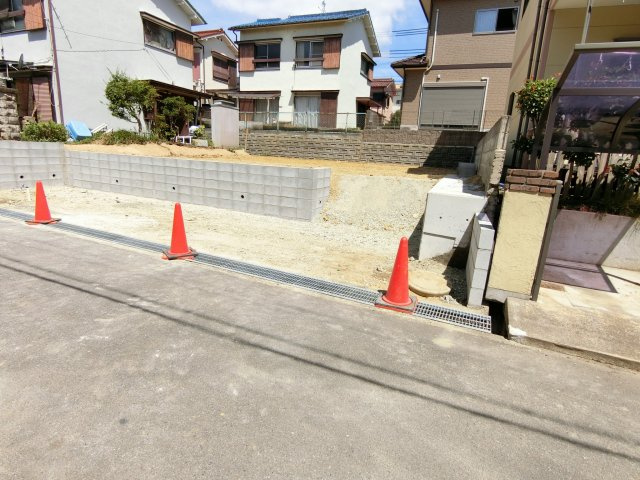 明石市魚住町清水　新築戸建の外観