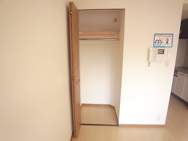 カスタリア薬院の収納