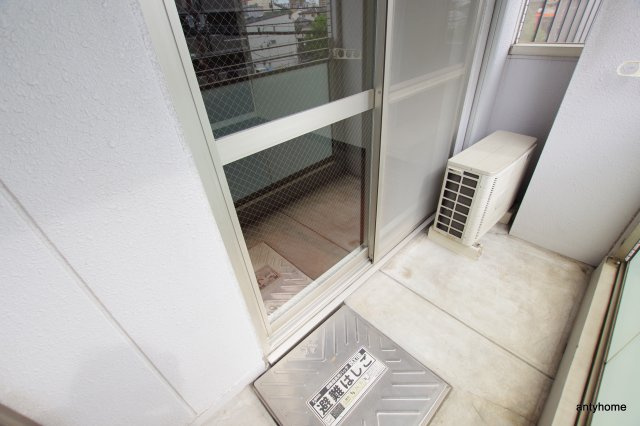 WOBFUKUSIMA　仲介手数料無料のバルコニー