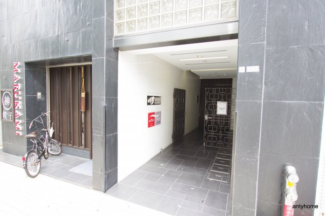 WOBFUKUSIMA　仲介手数料無料のエントランス