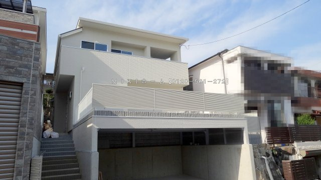 箕面市箕面７丁目　新築一戸建