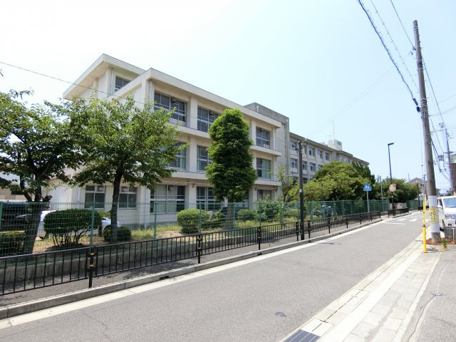 明石市二見町東二見　新築戸建の周辺|二見小学校も歩いてすぐ！徒歩５分　子供さんの通学安心ですね