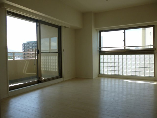 コスモ警固ロイヤルフォルム