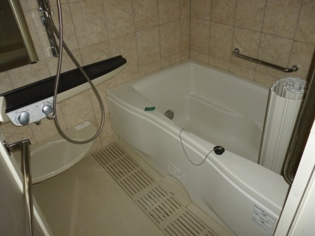 コスモ警固ロイヤルフォルムの浴室