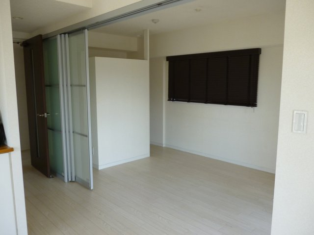 コスモ警固ロイヤルフォルムの洋室